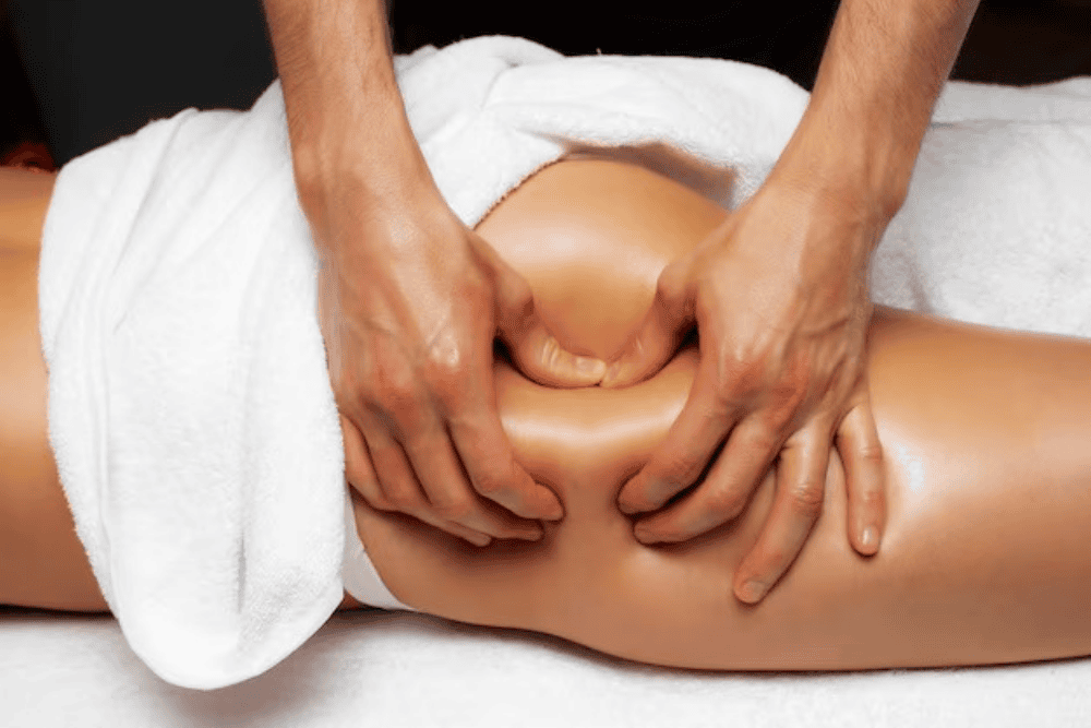 Trattamento anticellulite Body Cell Repair con massaggio mirato su gambe per ridurre cellulite fibrosa e migliorare la circolazione